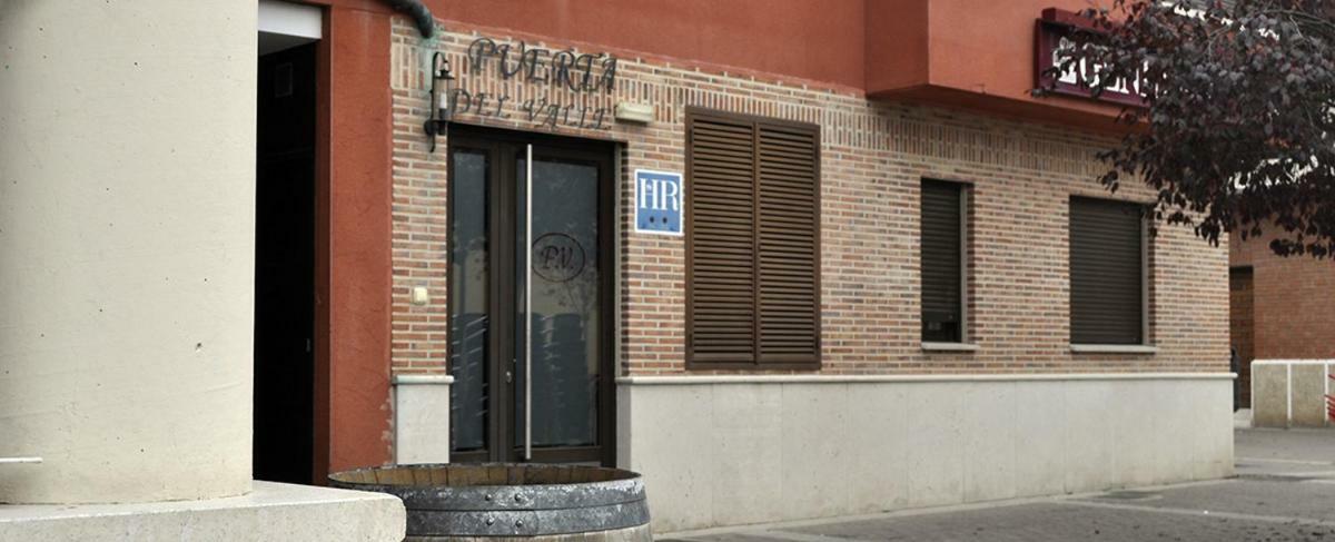 Hostal Puerta Del Valle La Cistérniga Kültér fotó