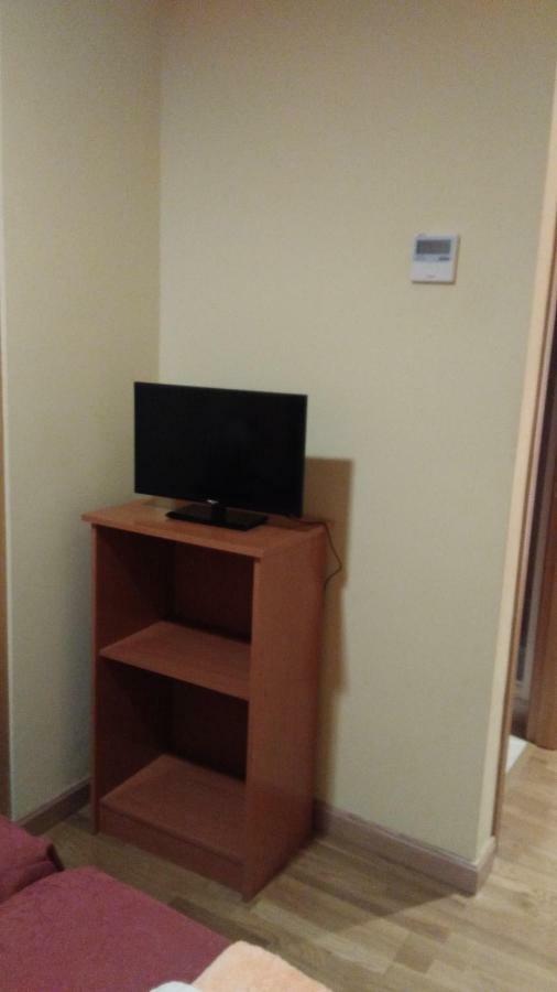 Hostal Puerta Del Valle La Cistérniga Kültér fotó